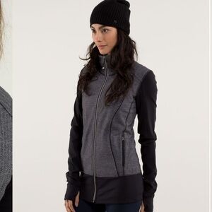 Lululemon Size 10 Nice Asana Jacket Herringbone Heathered Slate‎ Black Jacket